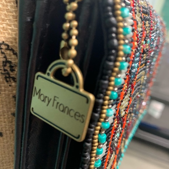 Mary Frances hip/shoulder/clutch - Picture 7 of 7